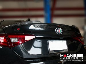 Alfa Romeo Giulia Trunk Spoiler - Carbon Fiber - QV Style - Feroce Carbon Alfa Romeo Giulia Trunk Spoiler - Carbon Fiber - QV Style - Feroce Carbon